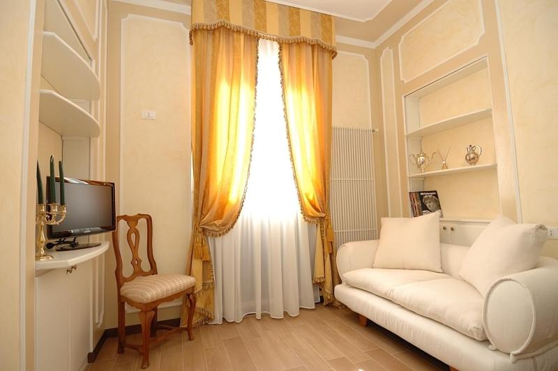 A television and/or entertainment centre at Corte dei Santi