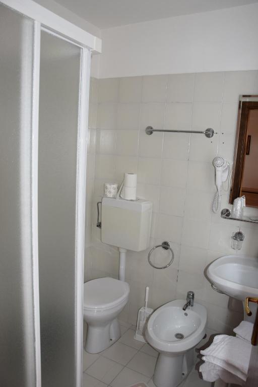 Koupelna v ubytování Hotel Olimpic
