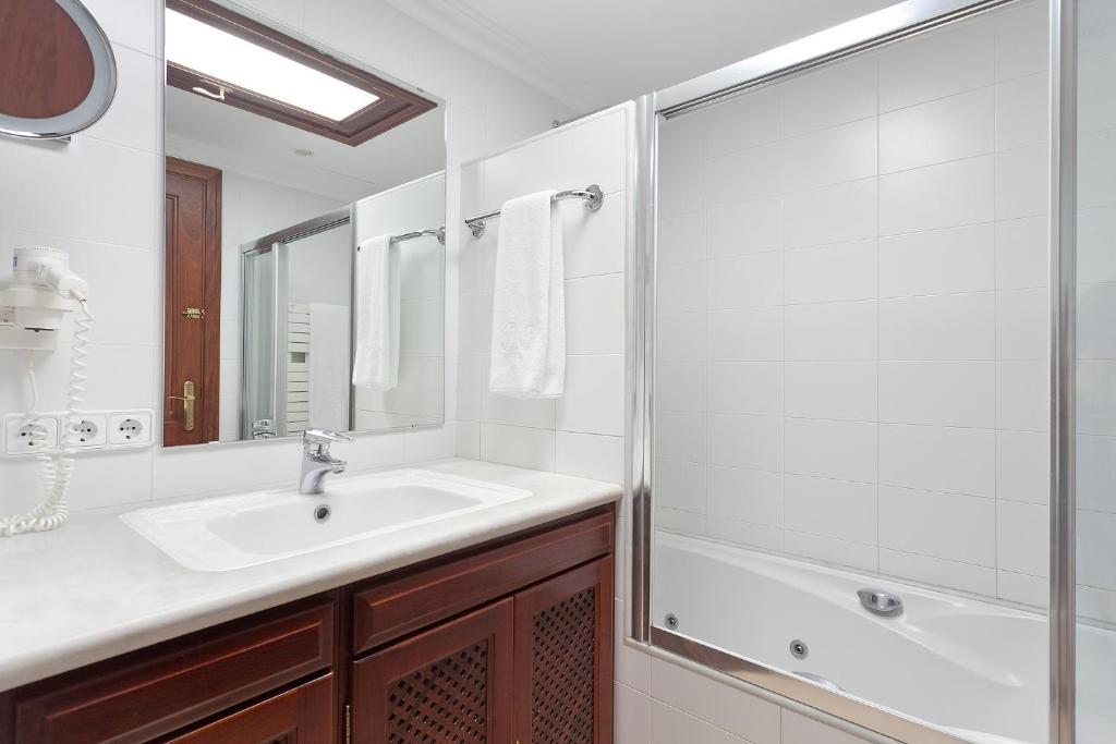 Koupelna v ubytování Ses Gerres Beach House