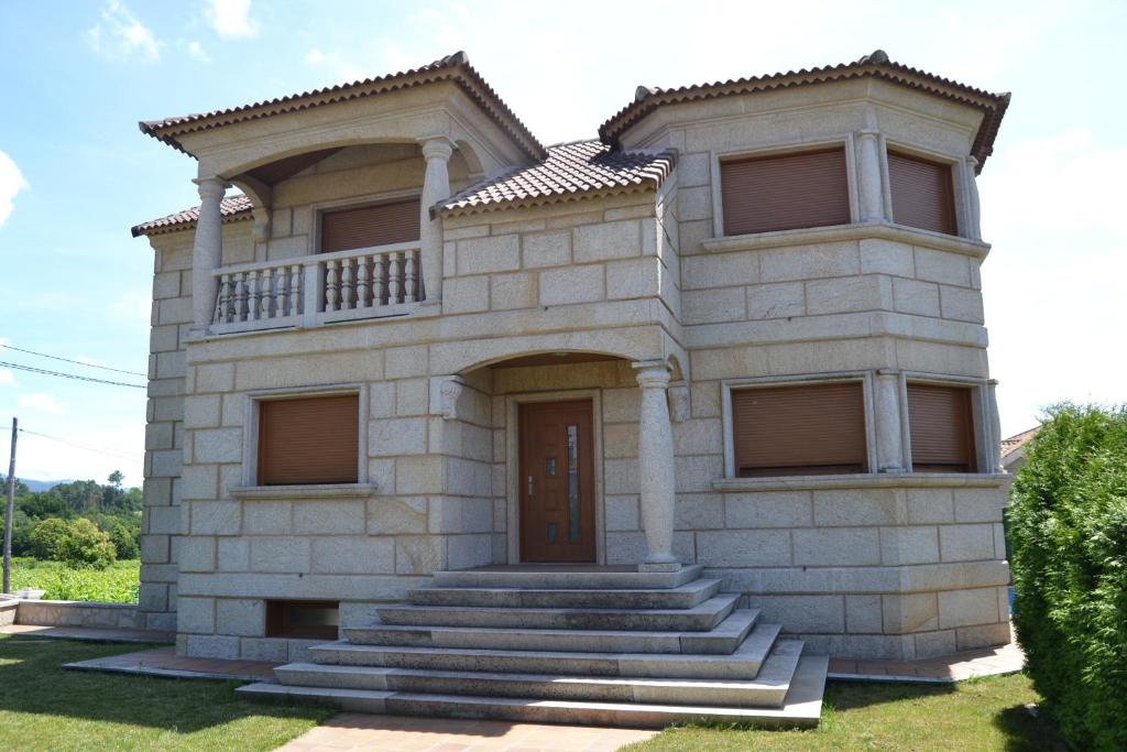 The building in which the holiday home is located