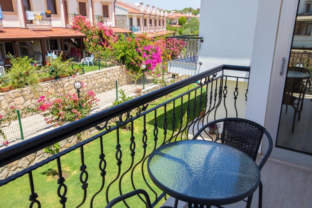 Balkón nebo terasa v ubytování Datca Beyaz Ev Hotel