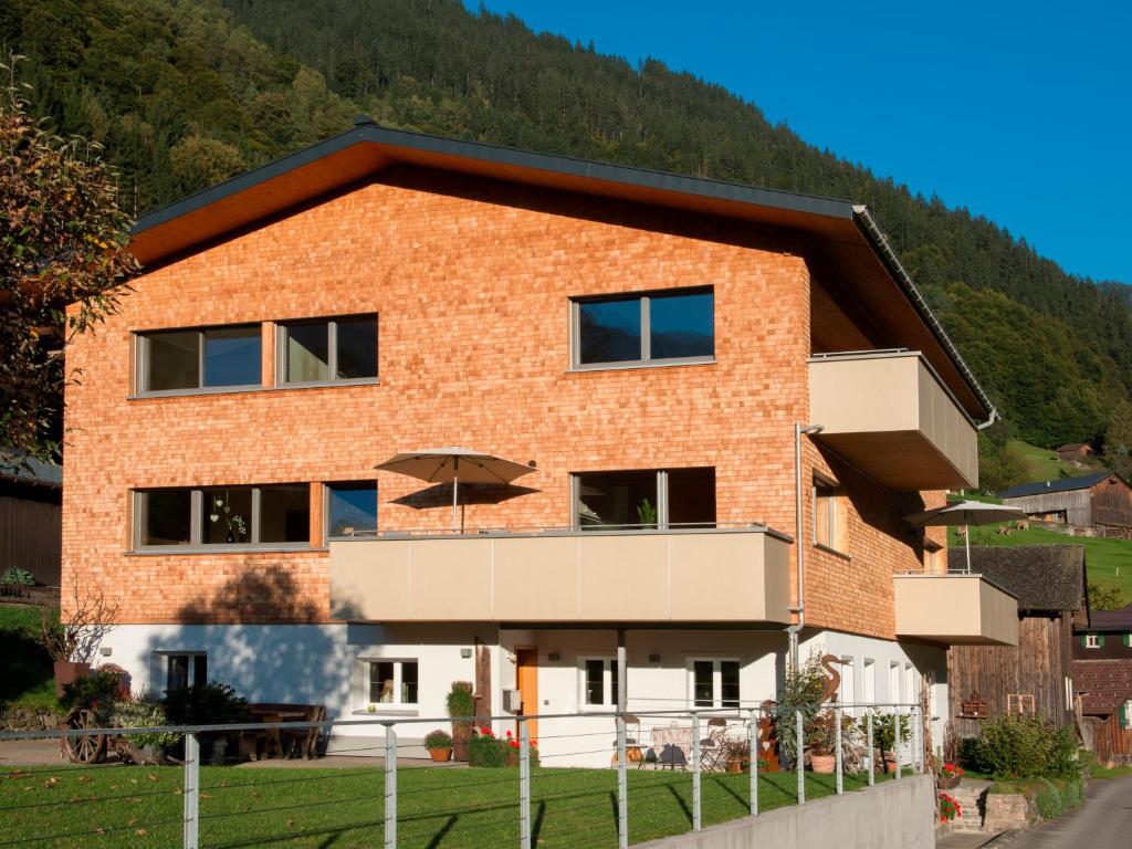 Nespecifikovaný výhled na hory nebo výhled na hory při pohledu z apartmánu