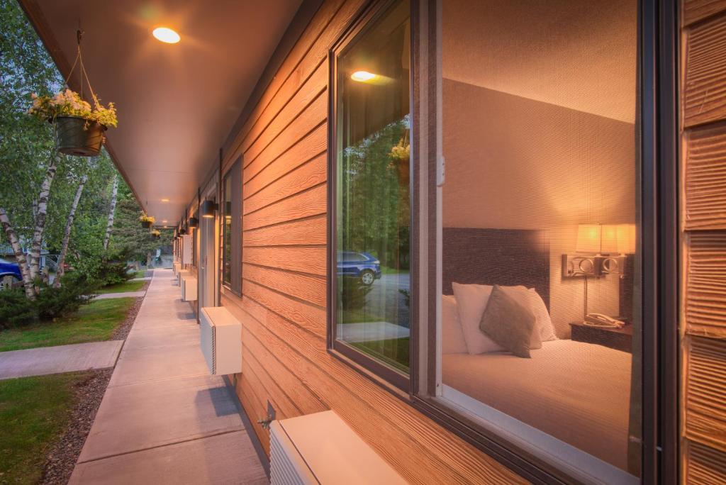 Zahrada ubytování Sun & Ski Inn and Suites
