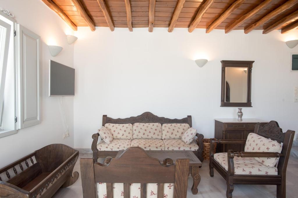 A seating area at Bleland Mykonos