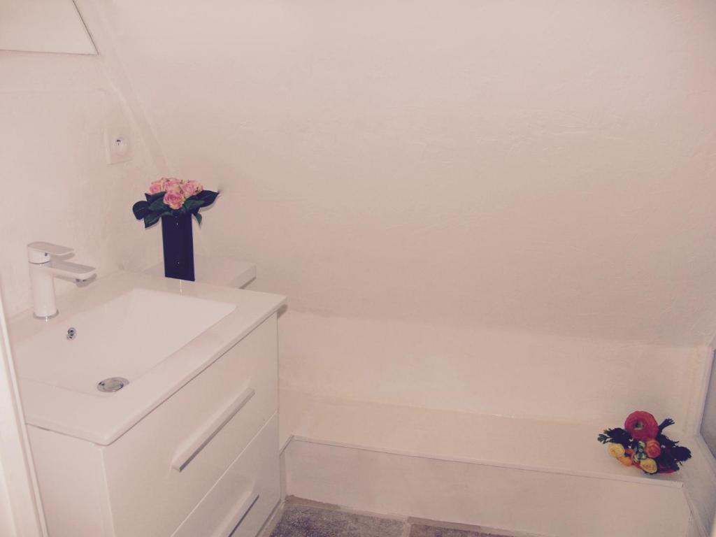 FRANRÉAL, 4 Appartements - 8