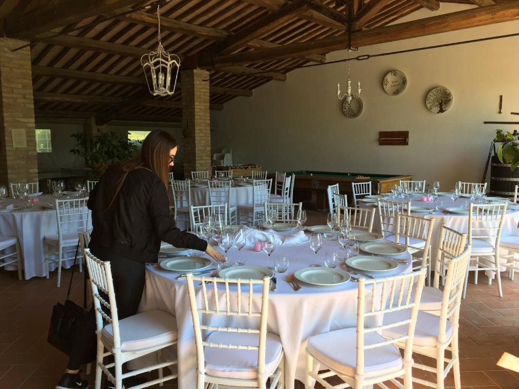 Restaurace v ubytování Podere Schioppello Casale con appartamenti privati