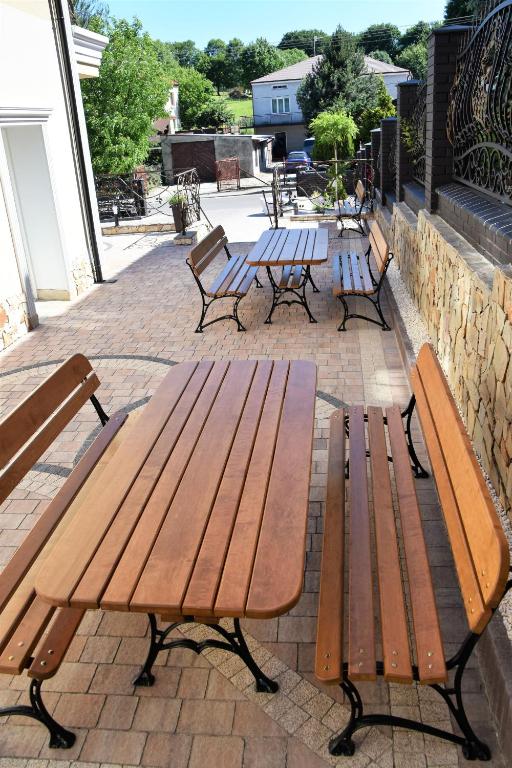 Willa Różana - Apartamenty i Pokoje Gościnne - 16