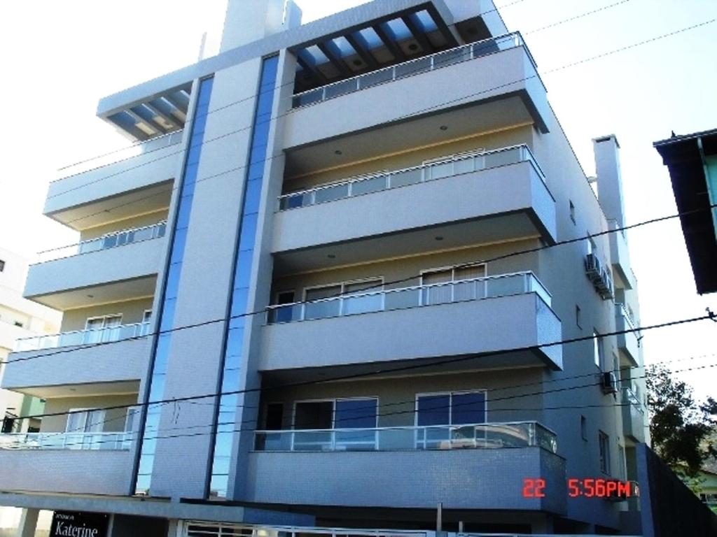  Apartamento para Locação em Bombinhas