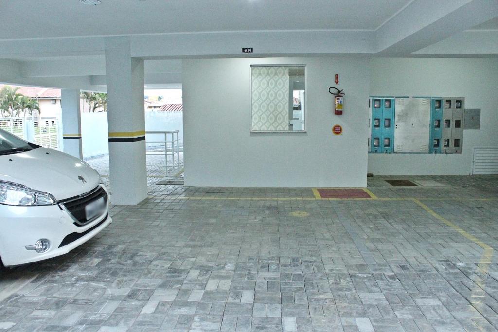  Apartamento para Locação em Bombinhas