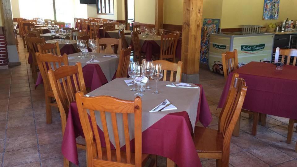 Restaurace v ubytování Hostal El Paso