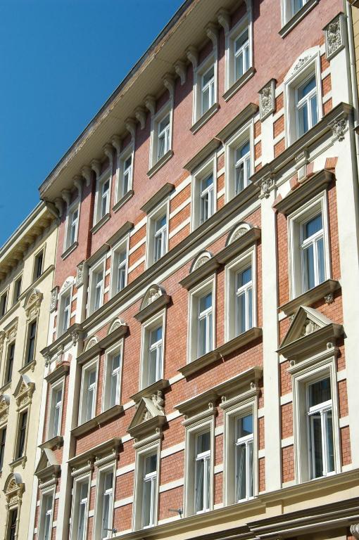 Budova, kde se hotel nachází