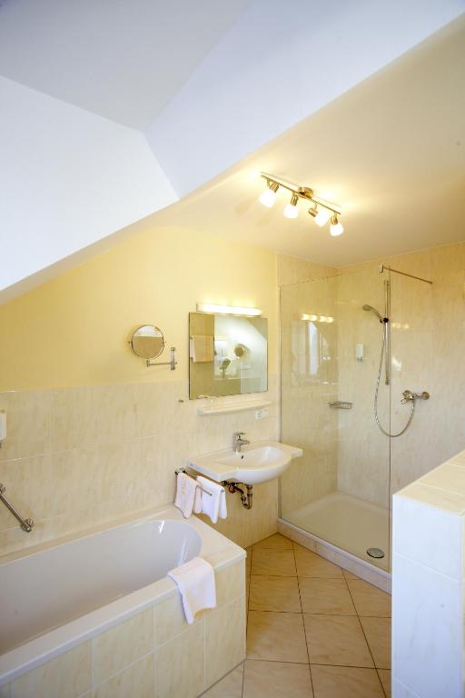 Hotel Grünwald - Resim 30