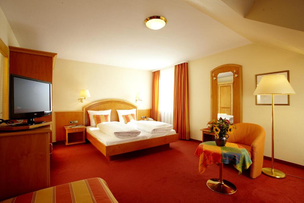 Hotel Grünwald - Resim 8