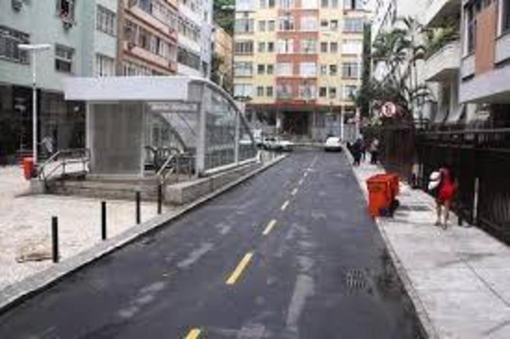  Copacabana Studio One