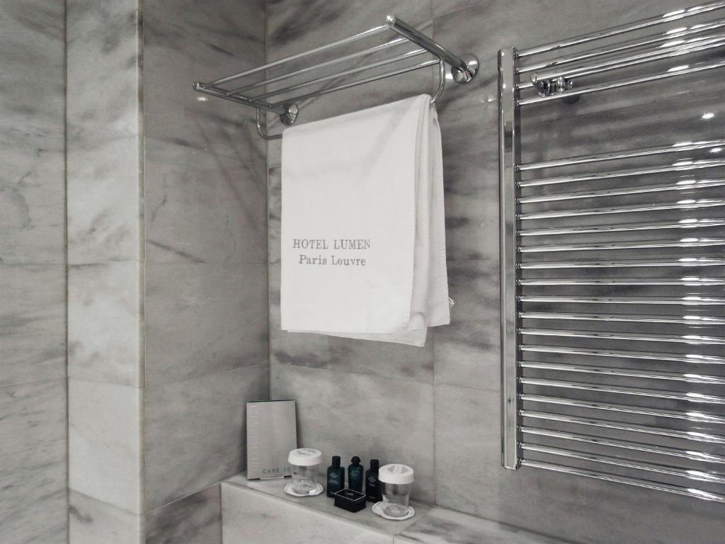 Hotel Lumen Paris Louvre - Resim 39