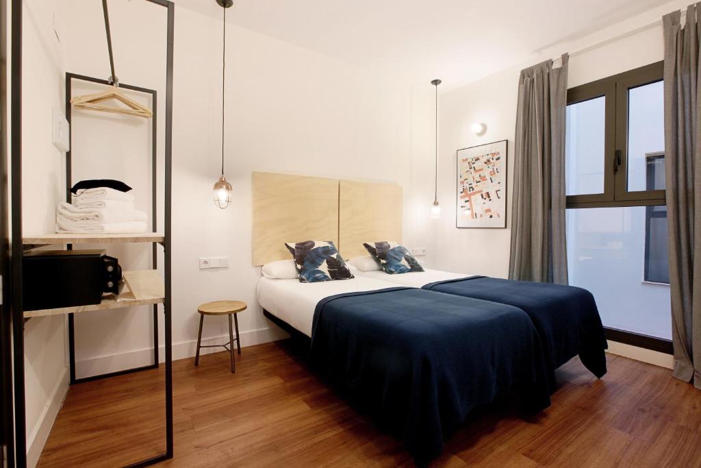 Magatzem 128 - Twin Room With Patio View