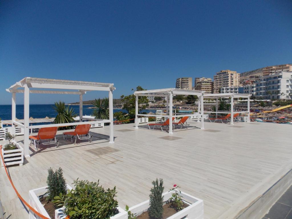Sunset Suites - Imazhi 5