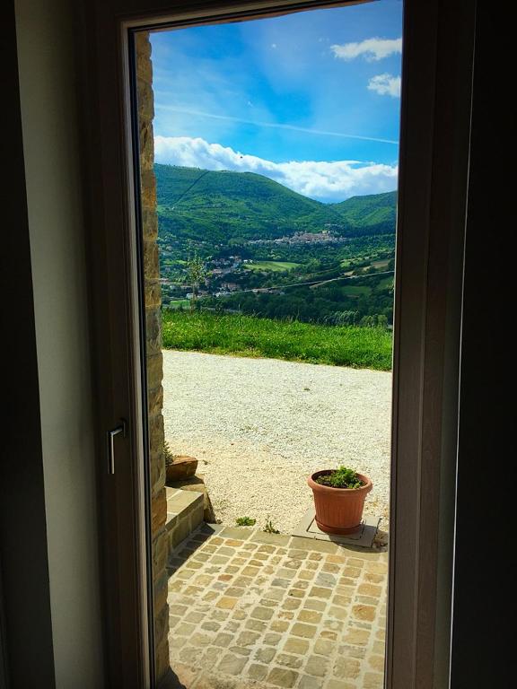 Nespecifikovaný výhled na hory nebo výhled na hory při pohledu z bed and breakfast