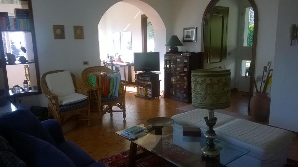 TV a/nebo společenská místnost v ubytování Casa Pierini