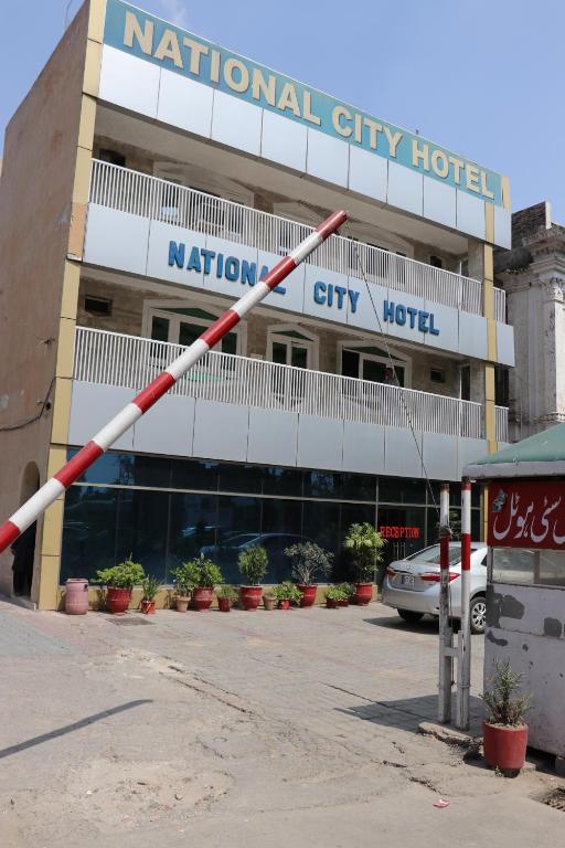 Gallery image of National City Hotel in Rawalpindi