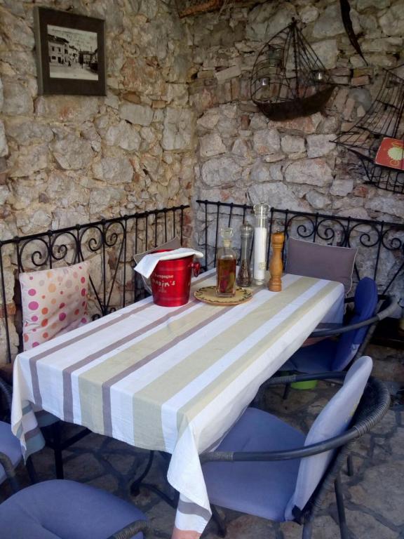 Posezení v ubytování Apartman i Sobe Čule Cres