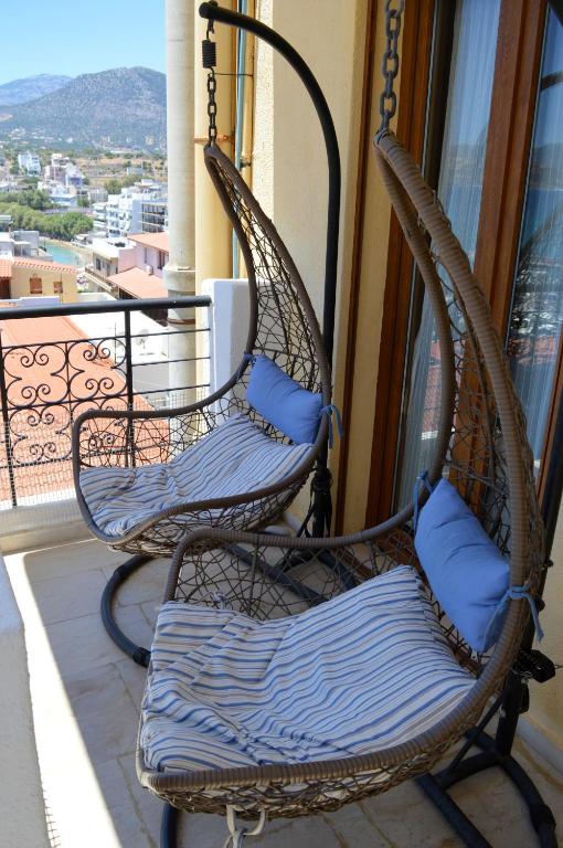 Balkón nebo terasa v ubytování Mantraki Hotel Apartments