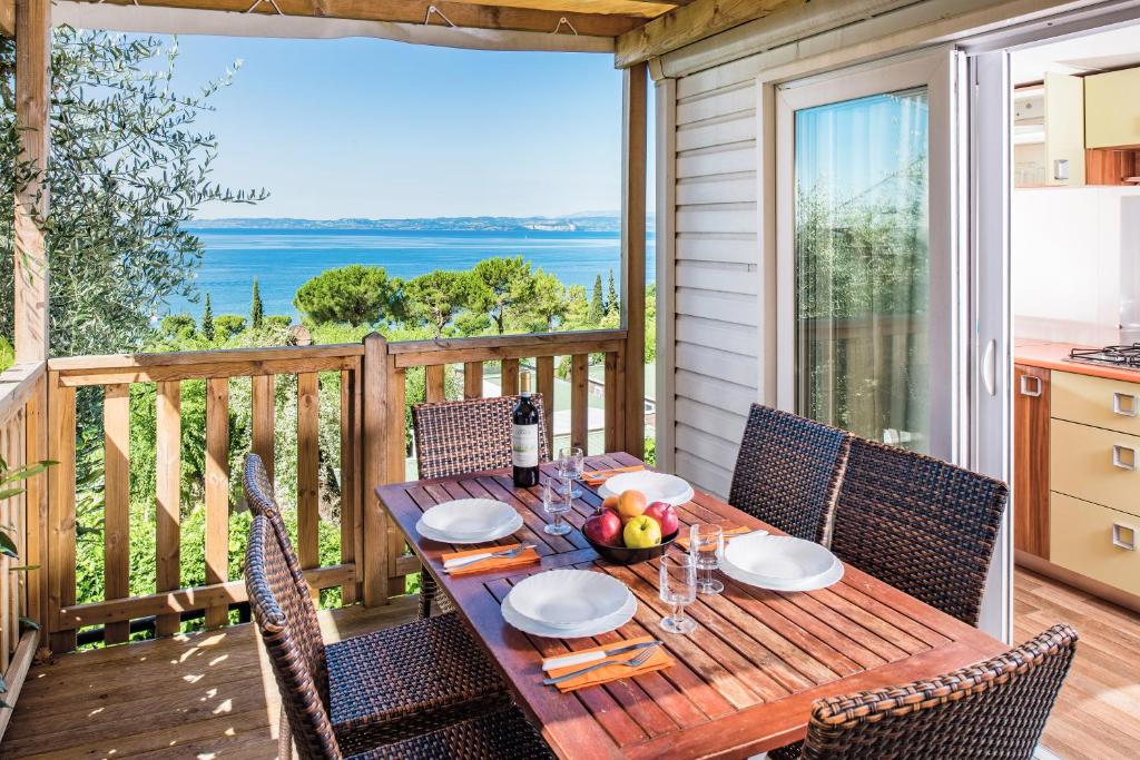La Rocca Camping Village - Casa Móvil Estándar