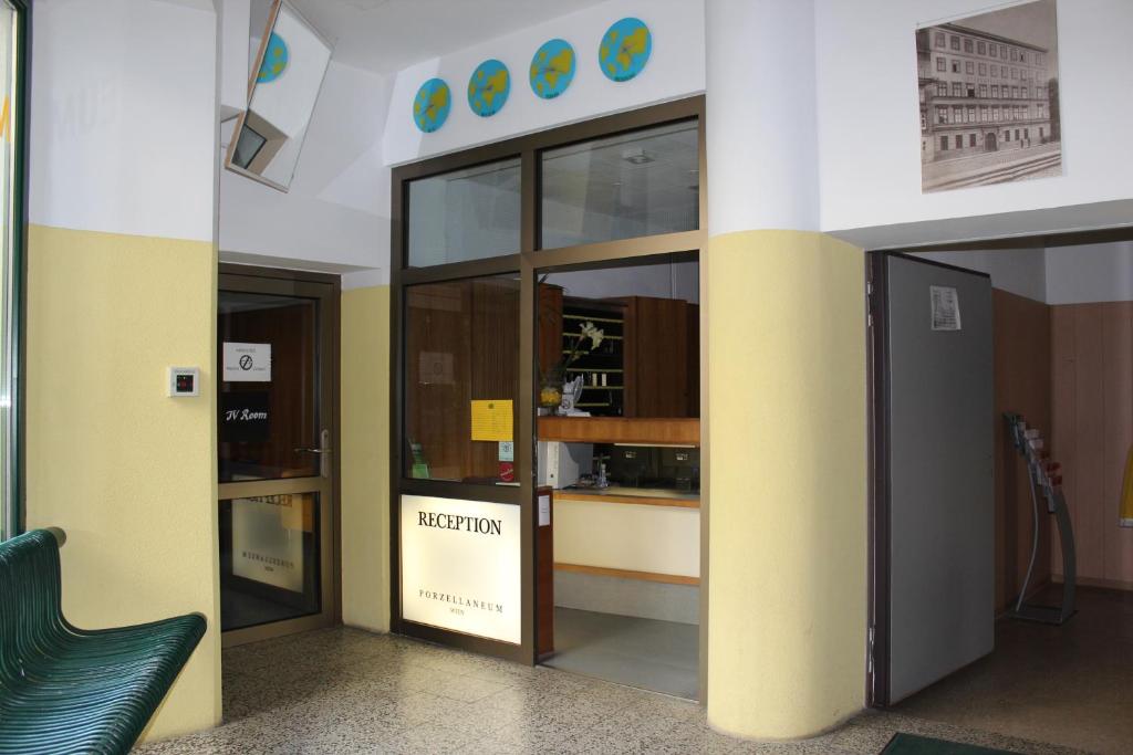 Kuchyň nebo kuchyňský kout v ubytování Porzellaneum