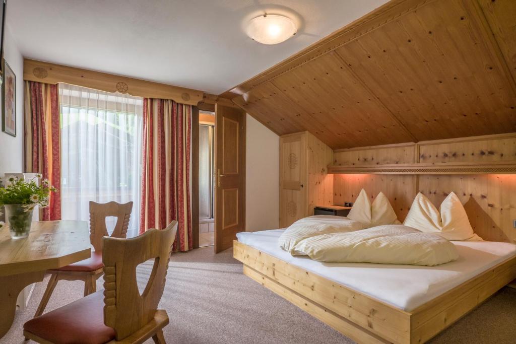 Anja's Schönblick - Bed & Breakfast - 13