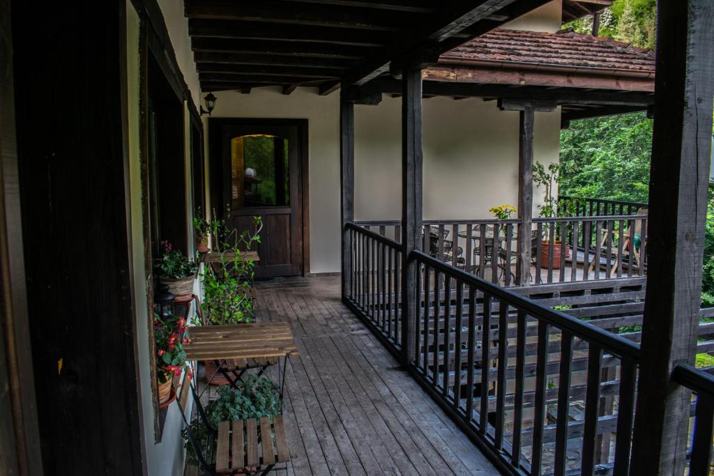 Balkón nebo terasa v ubytování Guest House Verbena