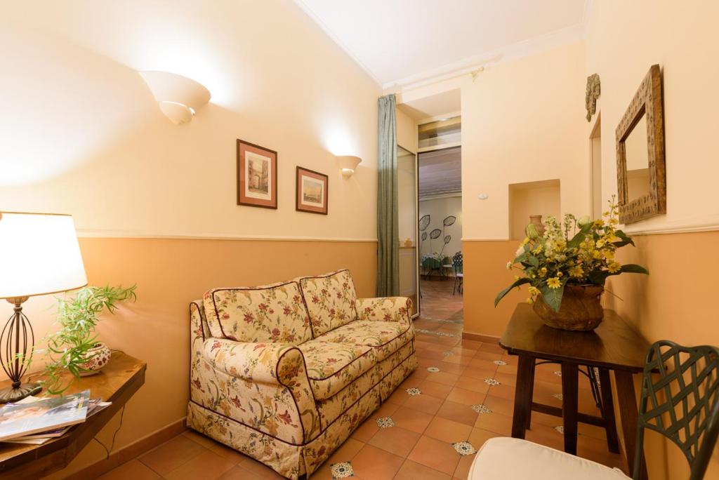 Posezení v ubytování Hotel Mergellina