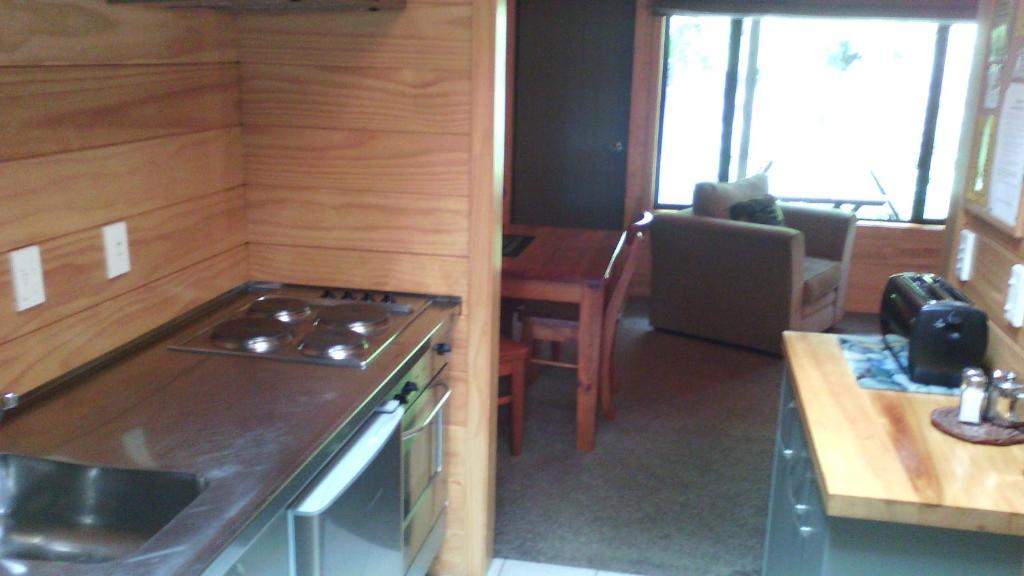 Kuchyň nebo kuchyňský kout v ubytování Creel Lodge