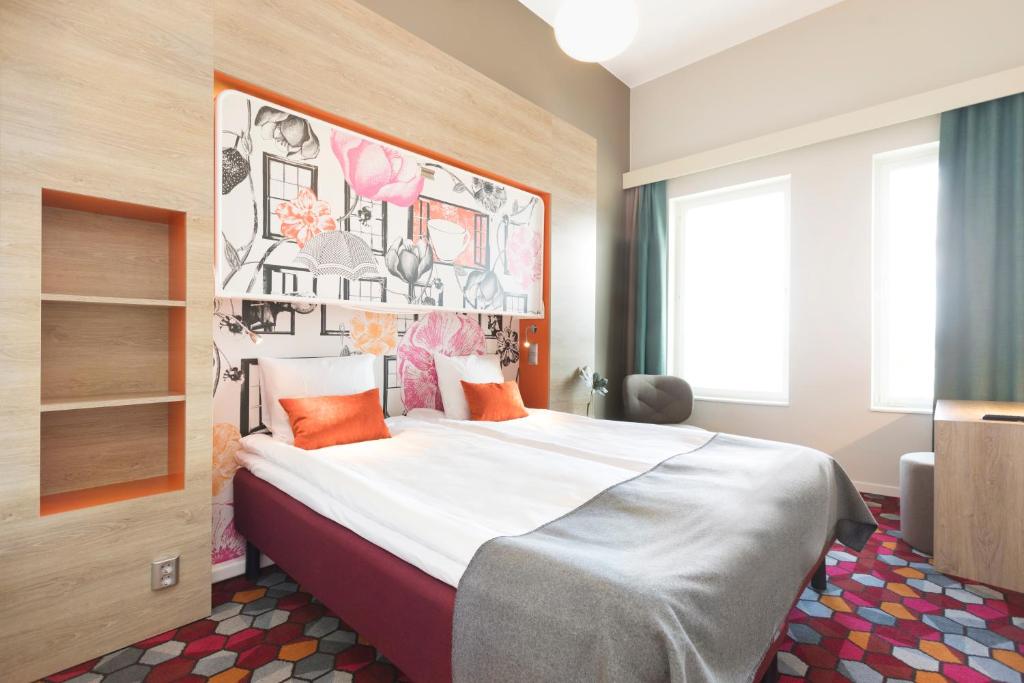 Motel L Stockholm Älvsjö - Resim 2