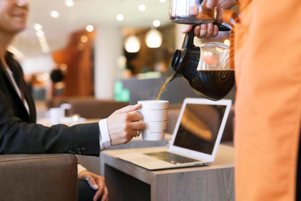 Motel L Stockholm Älvsjö - Resim 19