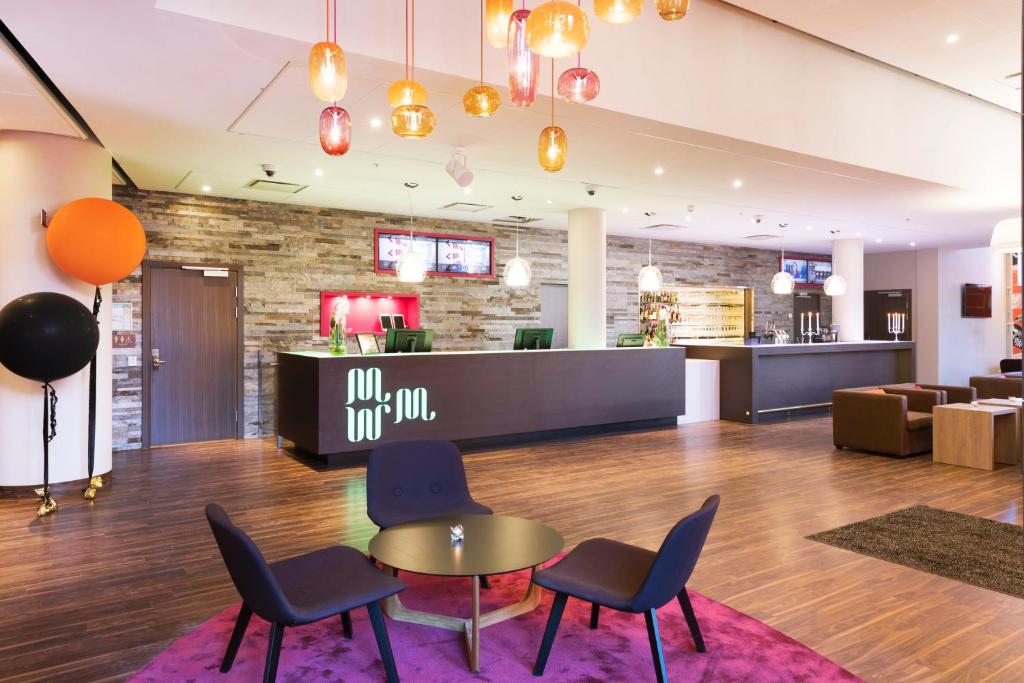 Motel L Stockholm Älvsjö - Resim 12