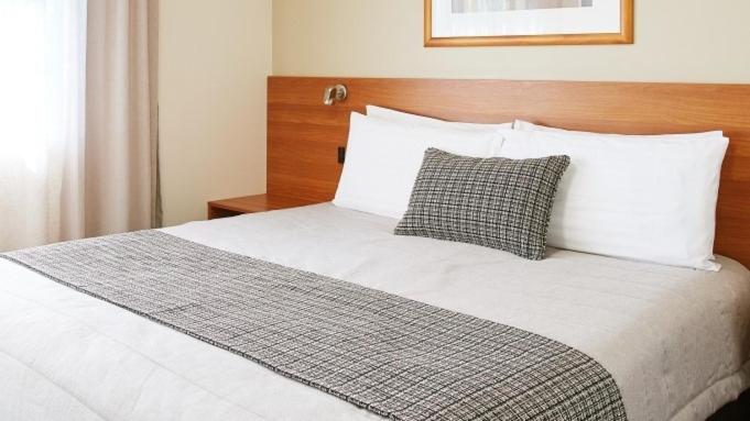 Ventura Inn & Suites Hamilton - Resim 13