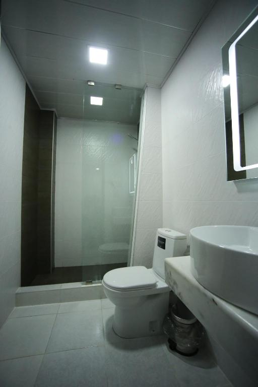 Vannituba majutusasutuses West Tower Hotel