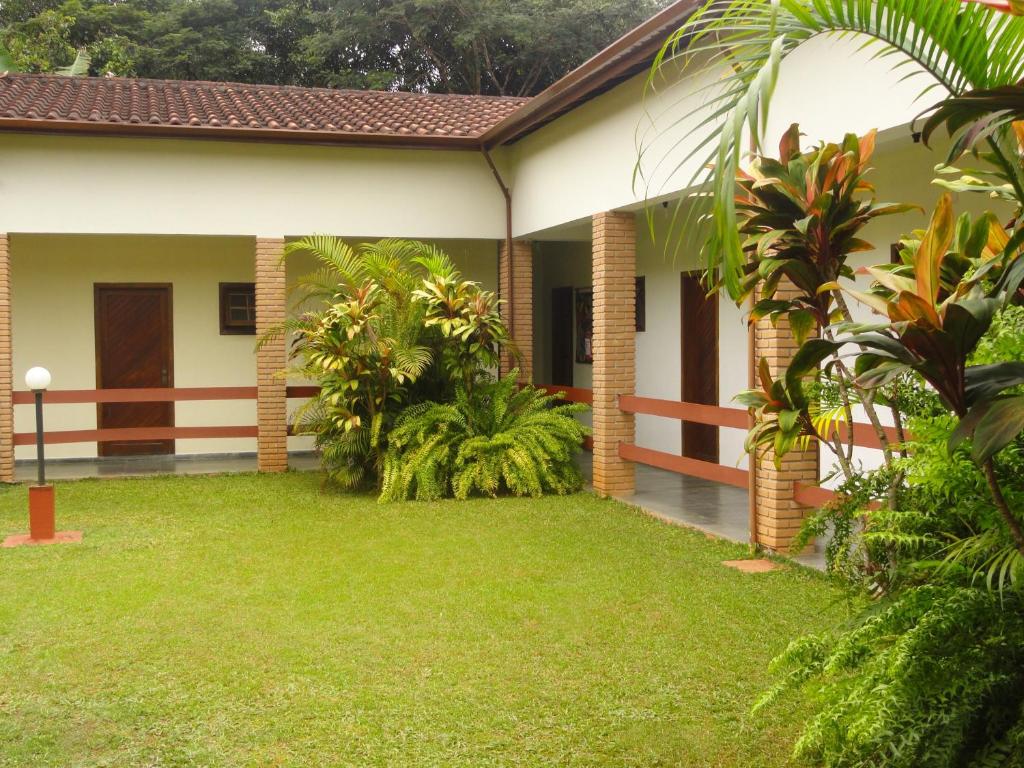  Francis Hotel Pousada