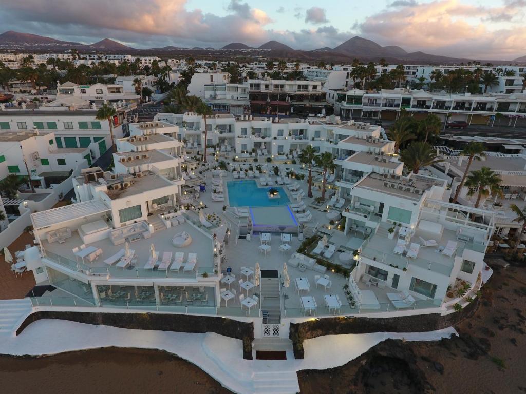 Lani's Suites de Luxe - Adults Only, Puerto del Carmen – Updated 2024 Prices