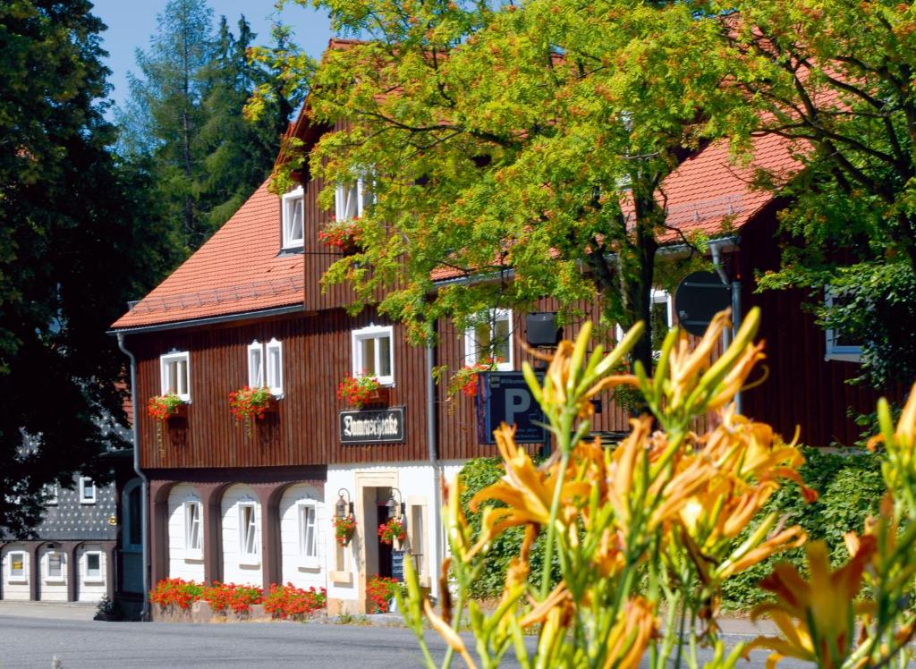Budova, kde se hotel nachází
