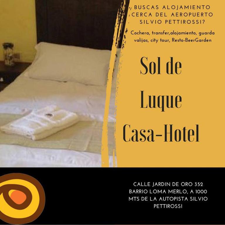 Postel nebo postele na pokoji v ubytování Sol de Luque Casa-hotel