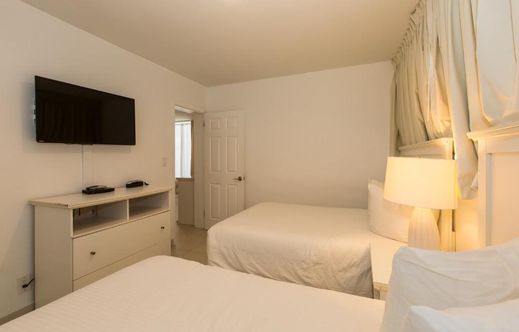 Premiere Hotel photo