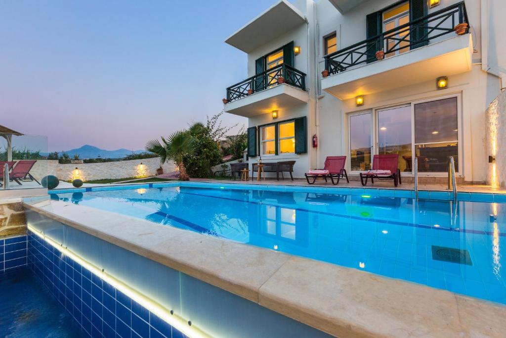 The swimming pool at or close to Sea View Villas