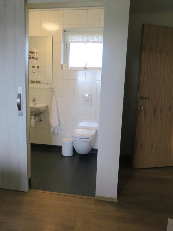 Koupelna v ubytování Dilksnes Guesthouse