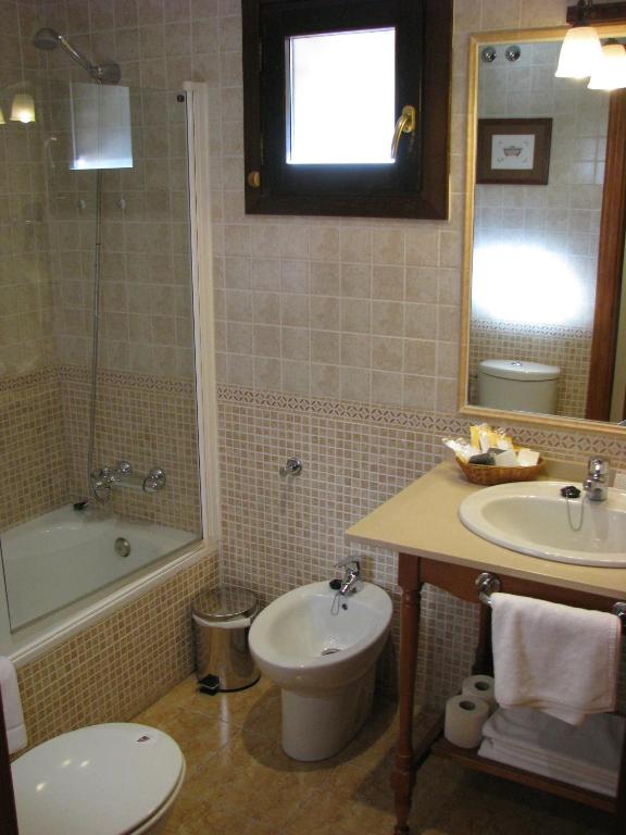 Koupelna v ubytování Aparthotel Sarrato