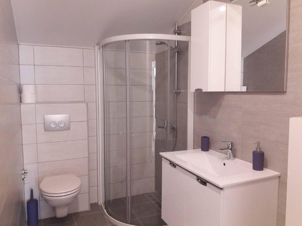 Apartments and Rooms Lux - 14