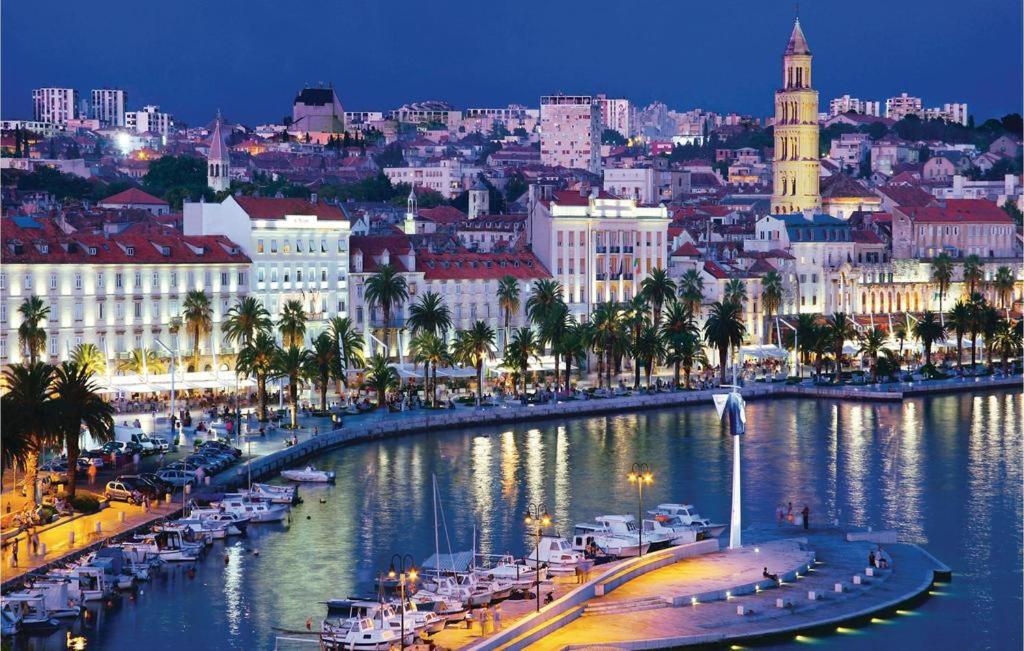 Pogled na destinaciju Split ili pogled na grad iz apartmana