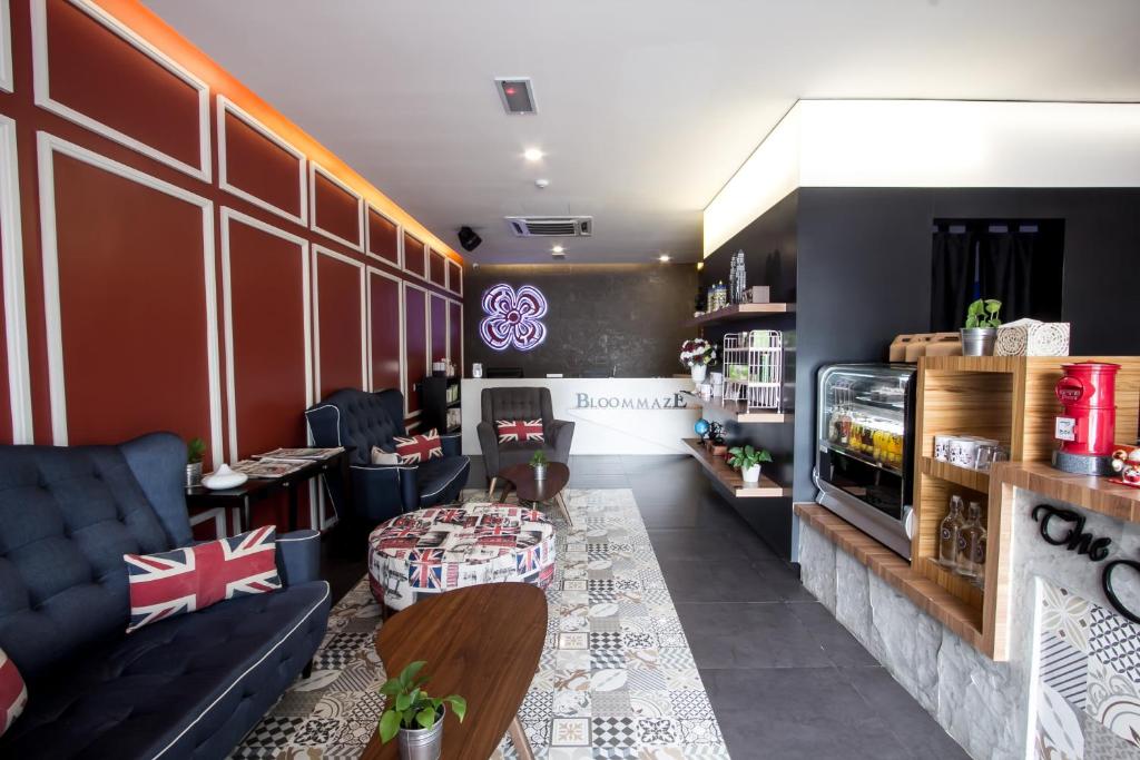 Kuchyň nebo kuchyňský kout v ubytování Bloommaze Boutique Hotel Puchong