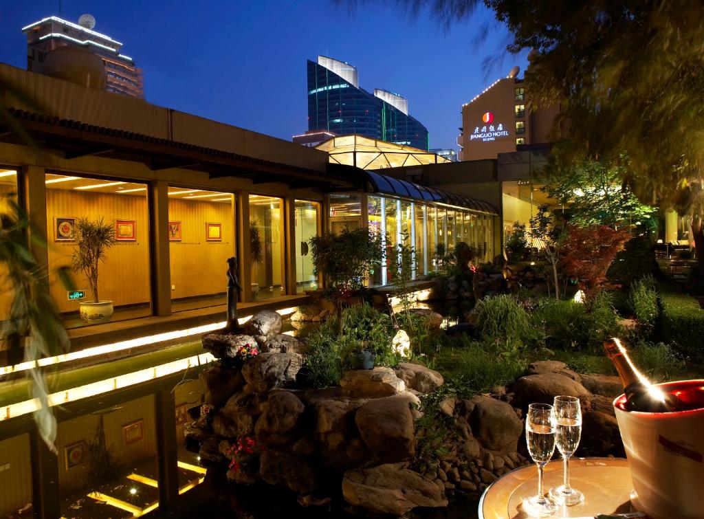 فضای داخلی Jianguo Hotel در پکن - تصویر ۳