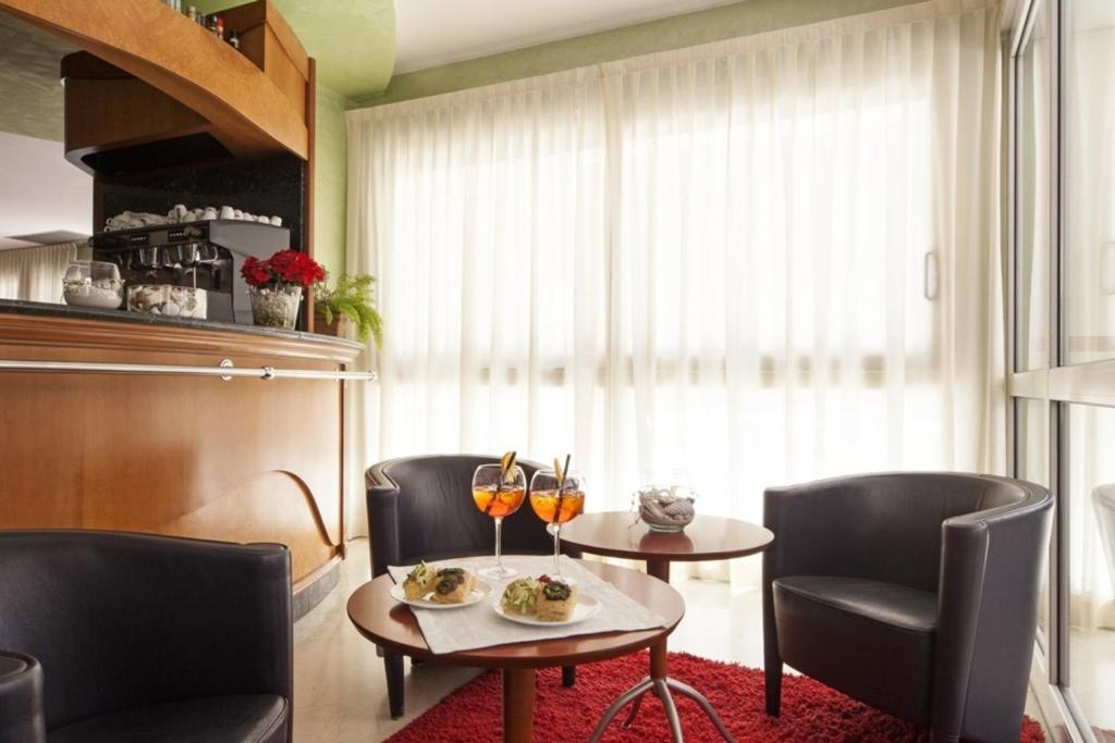 Nápoje v ubytování Hotel Ambra
